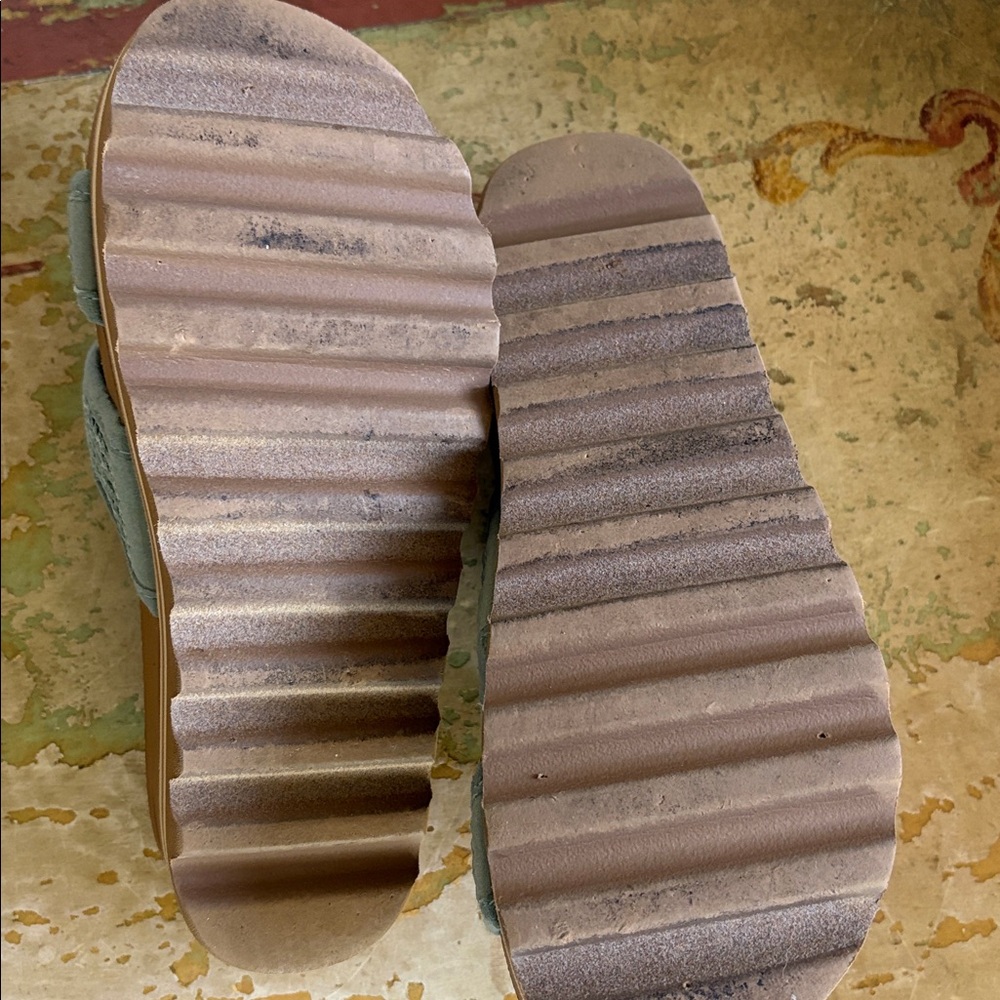 Reef Women's Teal Green Slide Sandals - Picture 6 of 10